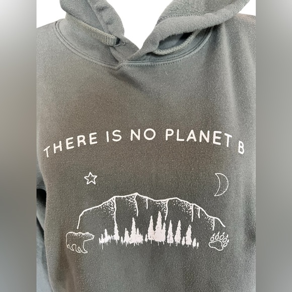 Nature lover Bella + Canvas Cropped Hoodie S - ‘No Planet B’ mountain st… - Picture 2 of 9
